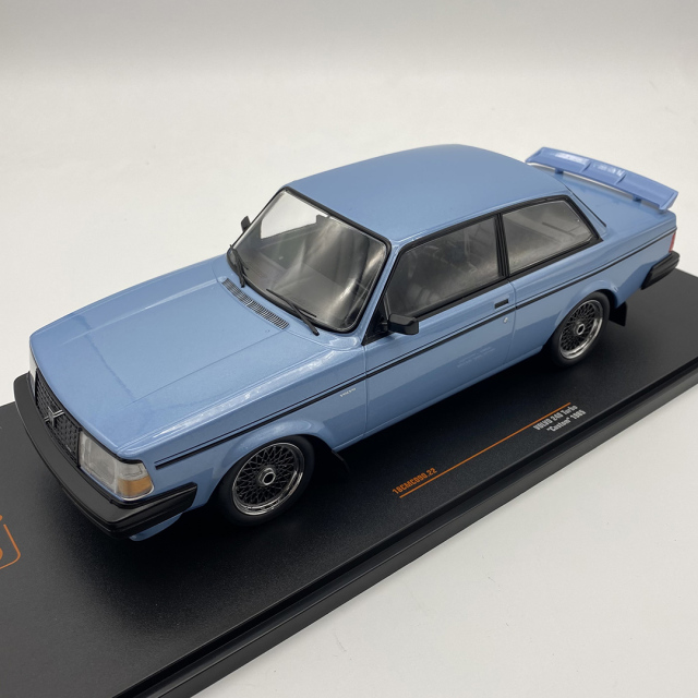ixo/イクソ ボルボ 240 ターボ カスタム 1985 メタリックライトブルー