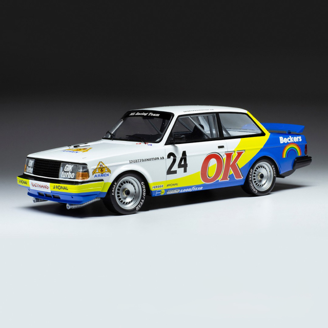 ボルボー240ターボーエンジン販売―インテーク及ターボー付き