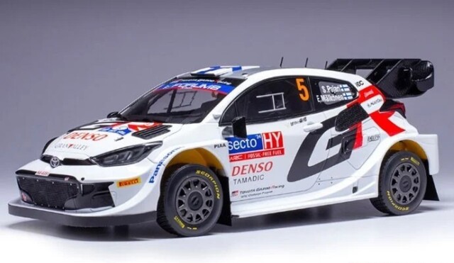 ixo/イクソ  トヨタ GR ヤリス ラリー1 ハイブリッド 2024年 ラリーフィンランド #5 サミ・パヤリ/エンニ・マルコネン