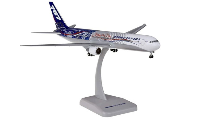 HoganWings/ホーガンウイングス  B767-400 ボーイング ハウスカラーランディングギア・スタンド付属