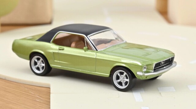 NOREV/ノレブ  フォード マスタング クーペ 1968 メタリックグリーン