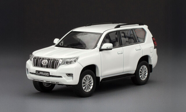 SunStar/サンスター  トヨタ ランドクルーザー プラド 2018 LHD グレイシアホワイト