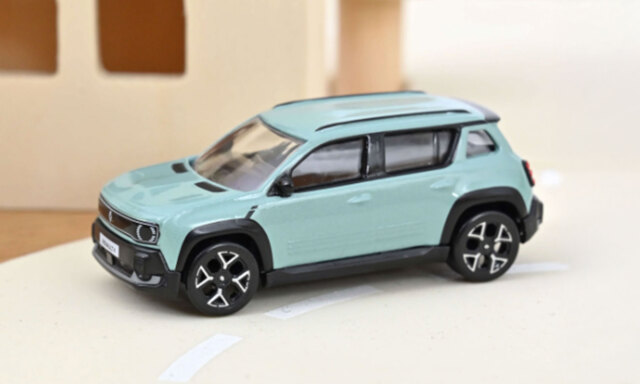 NOREV/ノレブ  ルノー 4 E-Tech Electric 2025 グリーン・オー・ド・フランス