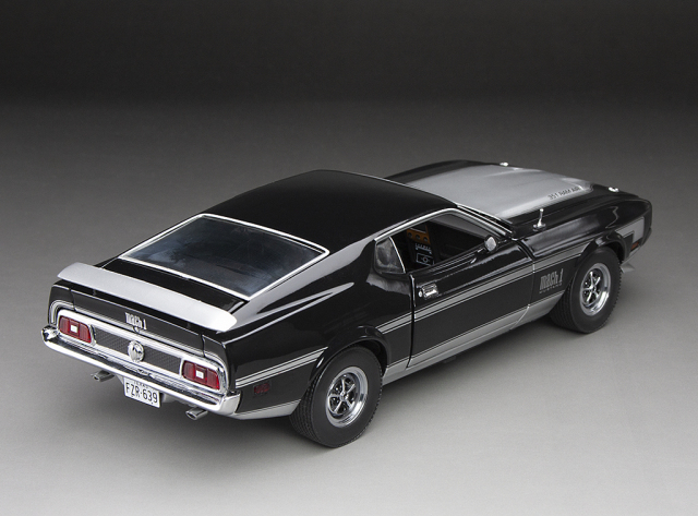 SunStar/サンスター フォード マスタング MACH 1 1971 レイヴンブラック