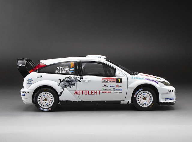 価格改定！Ford Focus RS WRC ミニカー ixo/イクソ フォード・フォーカス RS 07 WRC 08 ラリー