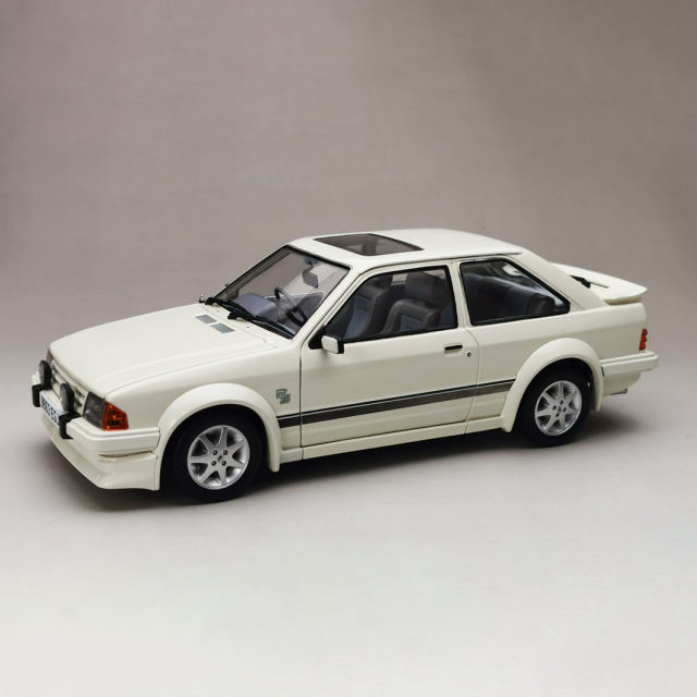 SunStar/サンスター フォード エスコート RS ターボ 1984