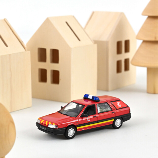 NOREV/ノレブ  ルノー 21 ネバダ 1991 消防車両 VTULE