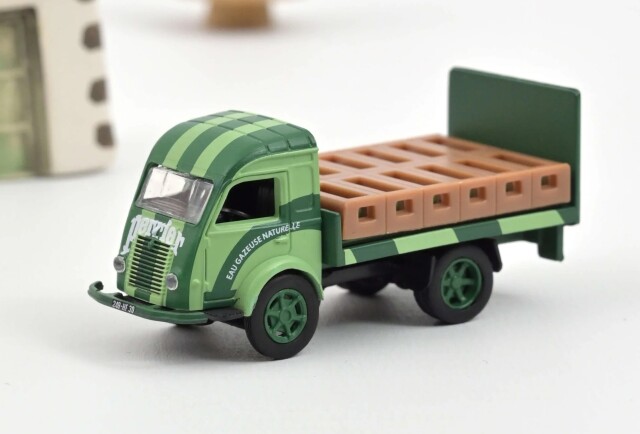 NOREV/ノレブ ルノー Galion 1963  「Perrier」