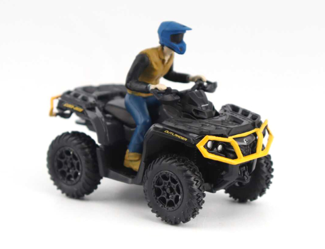 DIECAST MASTERS  カンナム　アウトランダー　XT-P　1000R