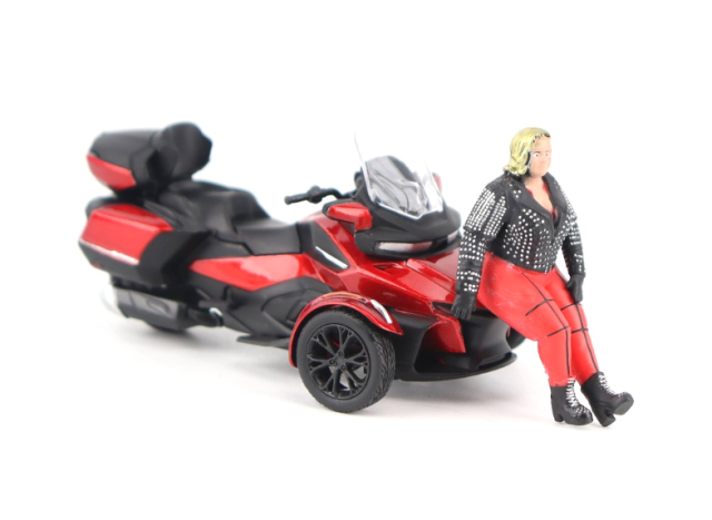 DIECAST MASTERS  カンナム　スパイダーRTリミテッド フィギュア付き