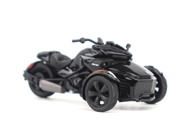 DIECAST MASTERS  カンナム　スパイダー　Ｆ３ ブラック