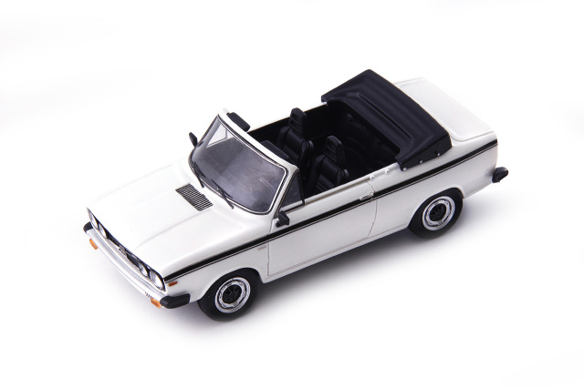 Auto Cult/オートカルト ボルボ 66 GL コンバーチブル 1980 ホワイト