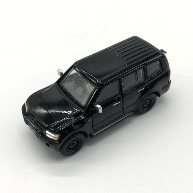 BM CREATIONS 三菱 パジェロ  3代目 ブラック  RHD　※日本限定色