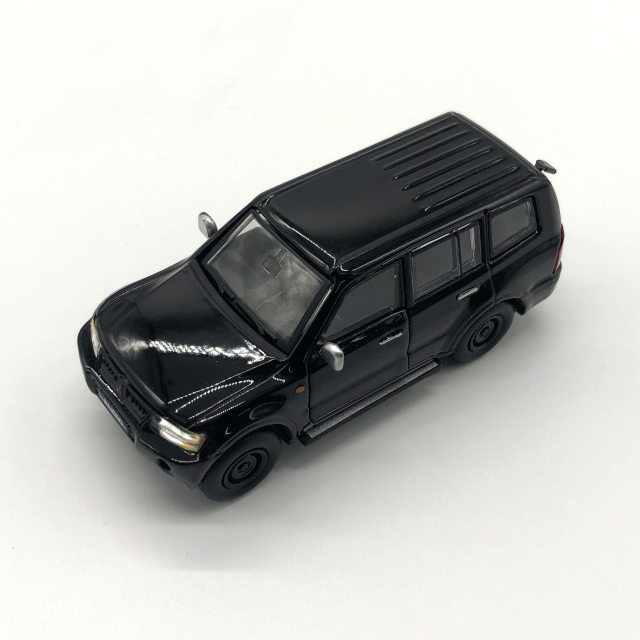 BM CREATIONS 三菱 パジェロ  3代目 ブラック  LHD　※日本限定色