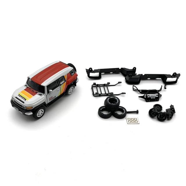 BM CREATIONS トヨタ FJ Cruiser 2015 ホワイト RHD