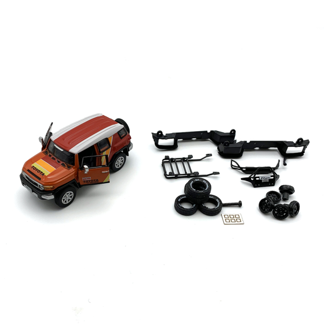 BM CREATIONS トヨタ FJ Cruiser 2015 オレンジ LHD