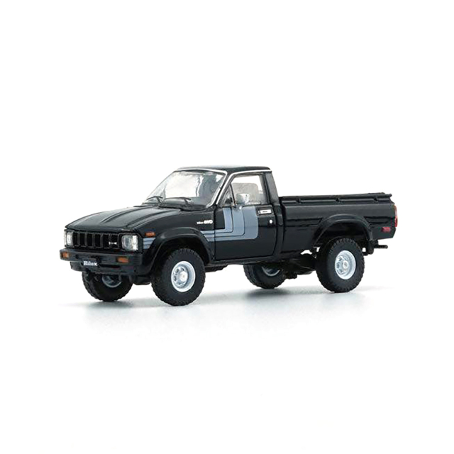 BM CREATIONS  トヨタ ハイラックス ブラック RHD