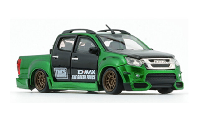 BM CREATIONS  いすゞ D-Max 2018  ローライダー メタリックグリーン RHD