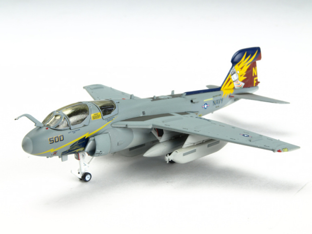 M-SERIES/エム　シリーズ EA-6B プラウラー VAQ-136 ガントレッツ NF500 『CAG 2000』