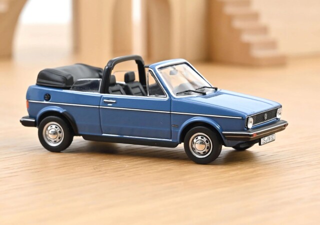 NOREV/ノレブ  VW ゴルフコンバーチブル 1981 モナコブルー