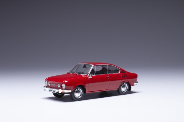 ixo/イクソ  シュコダ 110R 1978 レッド