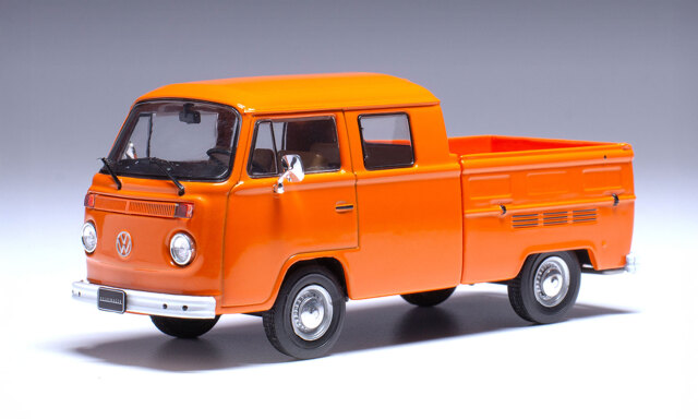ixo/イクソ  フォルクスワーゲン T2B ダブルキャブ ピックアップ 1982 オレンジ