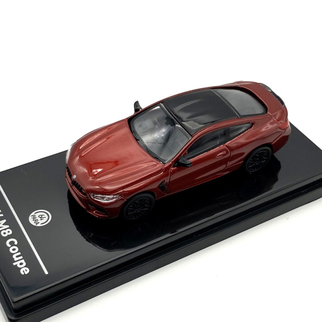 PARAGON/パラゴン BMW M8 クーペ レッド RHD