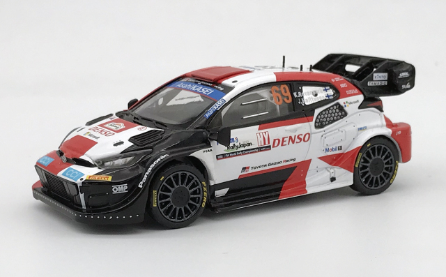 KB model（ixo/イクソ）  トヨタ GR ヤリス Rally1　2023年ラリージャパン3位  #69 K.Rovanpera　※日本市場限定品