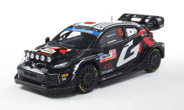 KB model（ixo/イクソ）  GR ヤリス ラリー1 2024年 ラリージャパン #18 勝田貴元 ライトポッド付 　