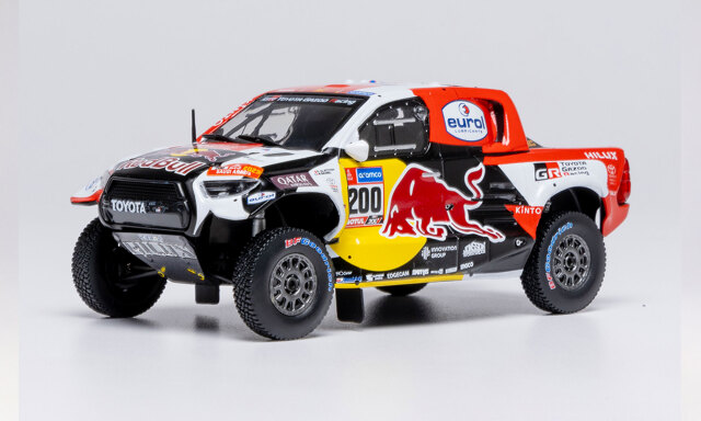ixo/イクソ トヨタ GR DKR ハイラックス T1+ 2023年 ダカールラリー 優勝 #200 N.AI-Attiyah/M.Baumel