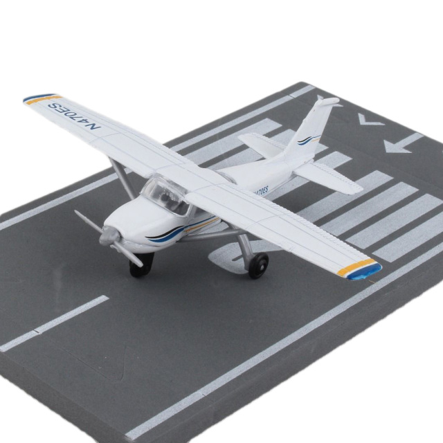 DARON/ダロン  セスナC172