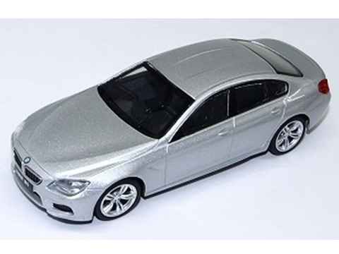 CMC TOY/シーエムシートイ BMW M6 Gran Coupe シルバー プルバックカー