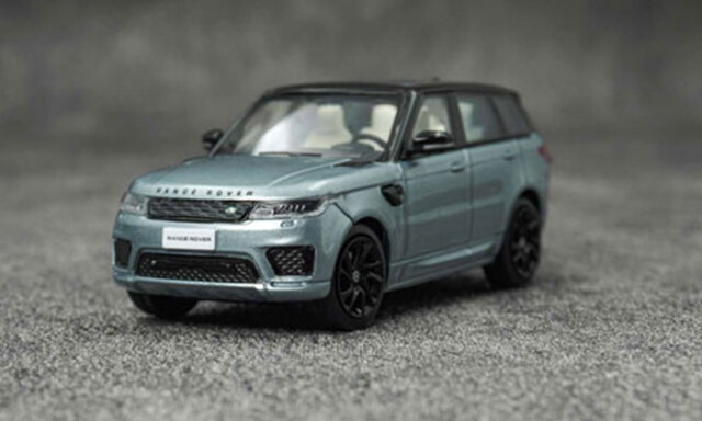 SunStar/サンスター  レンジローバー スポーツ 2018 シルバー（ブラックホイール）