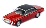 ixo/イクソ ジャガー XJ12C クーペ 1976　レッド ブラックルーフ