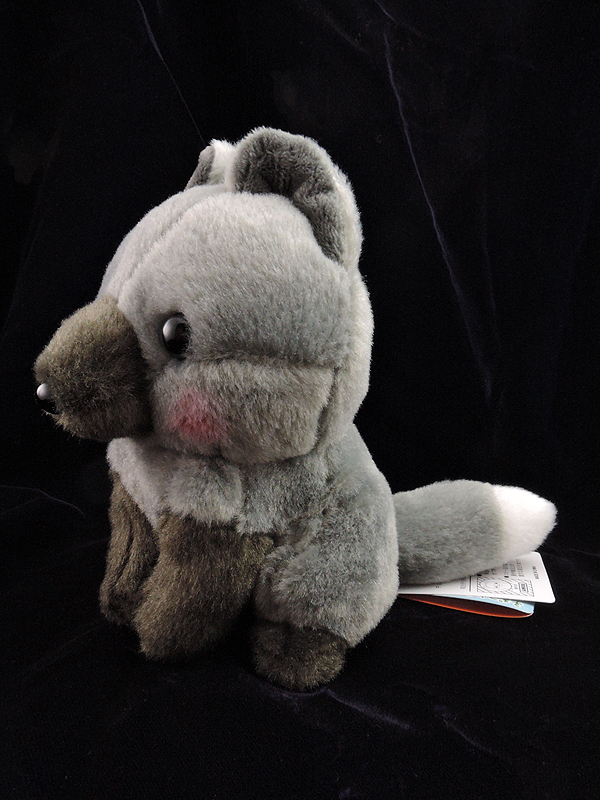 アミューズ：子ぎつねこんこん ぬいぐるみ