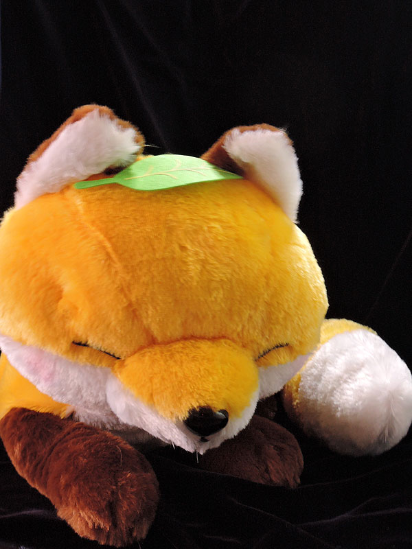 「ぬいぐるみ」子ぎつねこんこんフサしっぽBIG