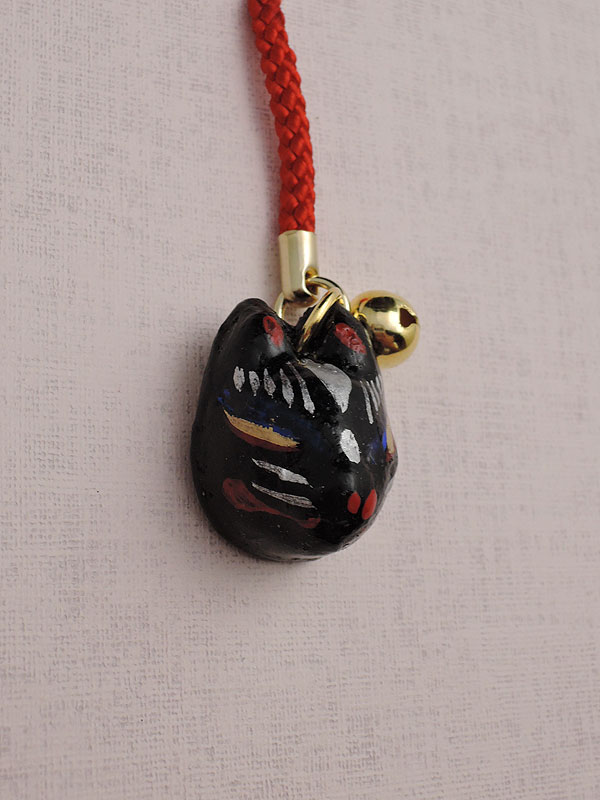 狐面根付け｜口閉じ