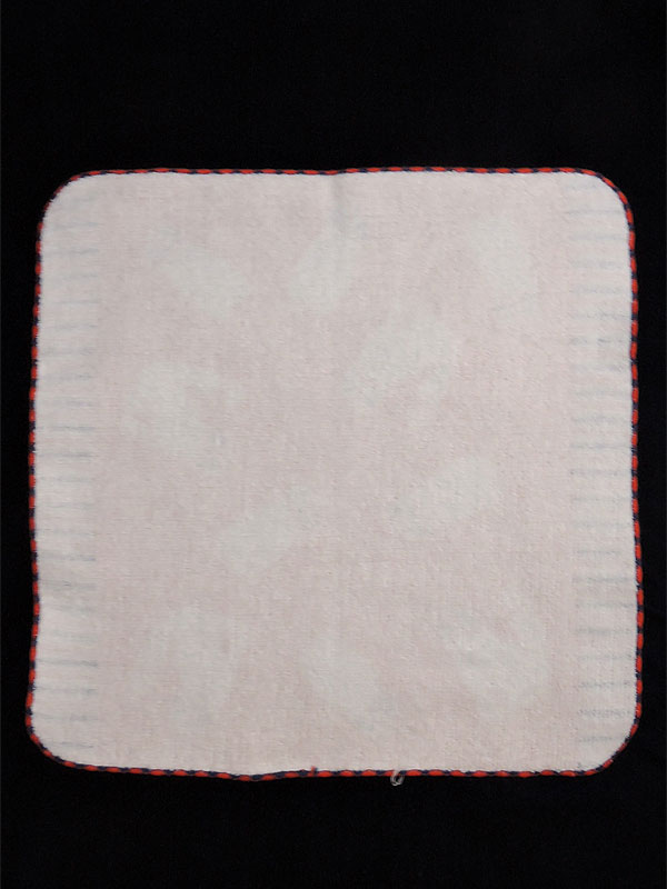 稲荷ハンカチーフ（陶人形）