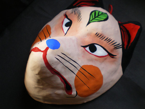 ツリ目キツネ肌色