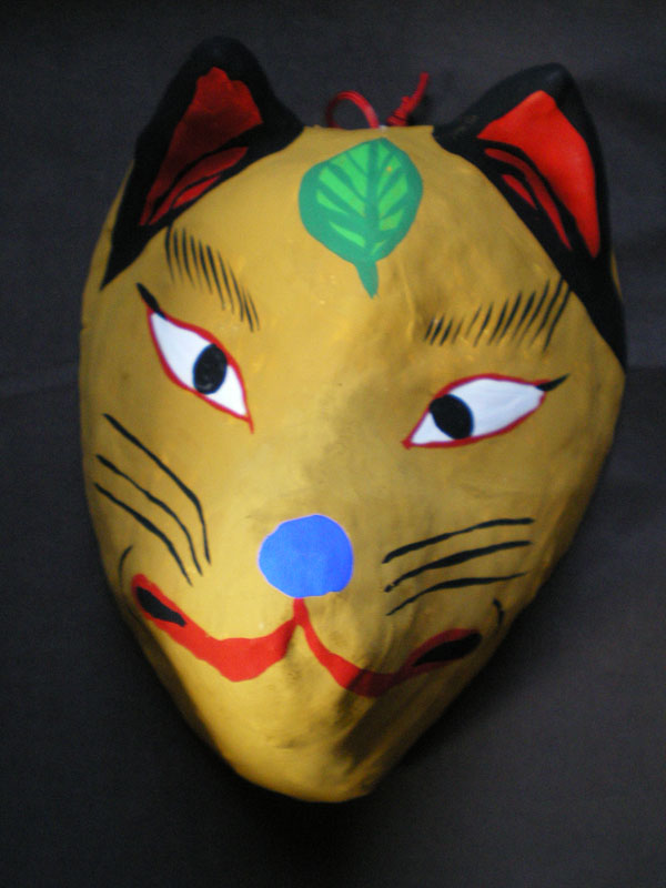 ツリ目キツネ黄土色