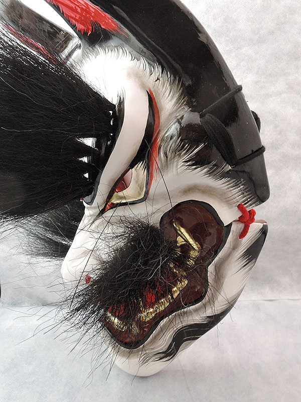 石見神楽面：悪狐（黒毛・眉毛有）