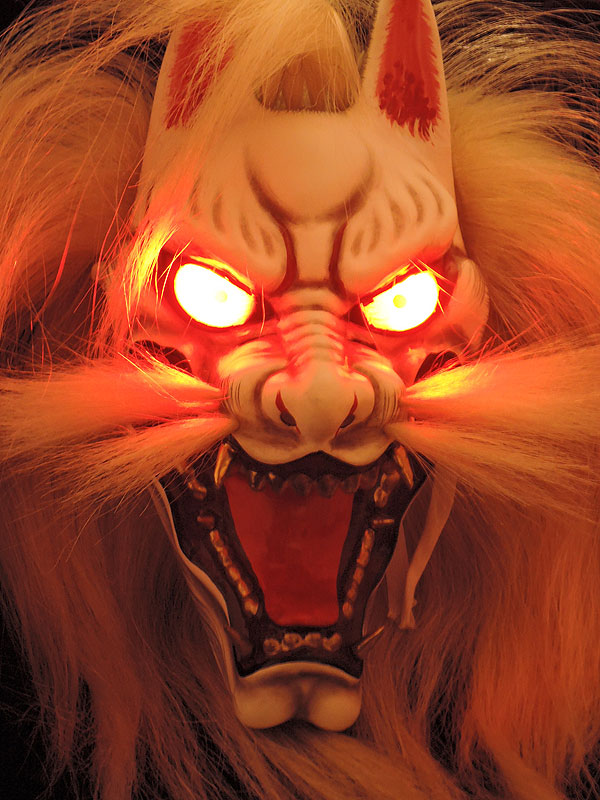 黒塚　神楽面 黒塚 | 石見神楽演目紹介 | 石見神楽公式サイト