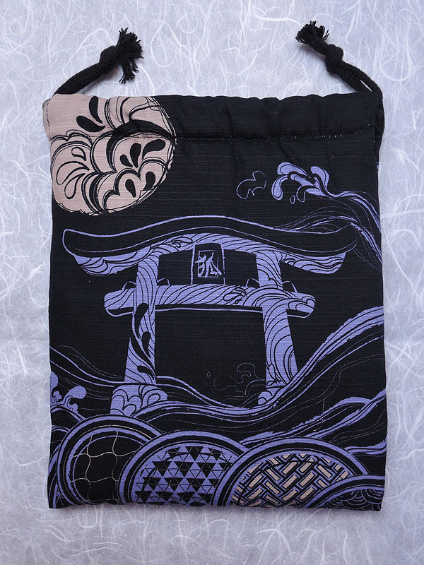 巾着「波和柄」（狐口面用）