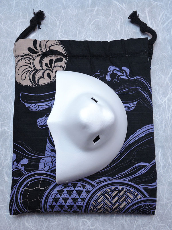 巾着「波和柄」（狐口面用）