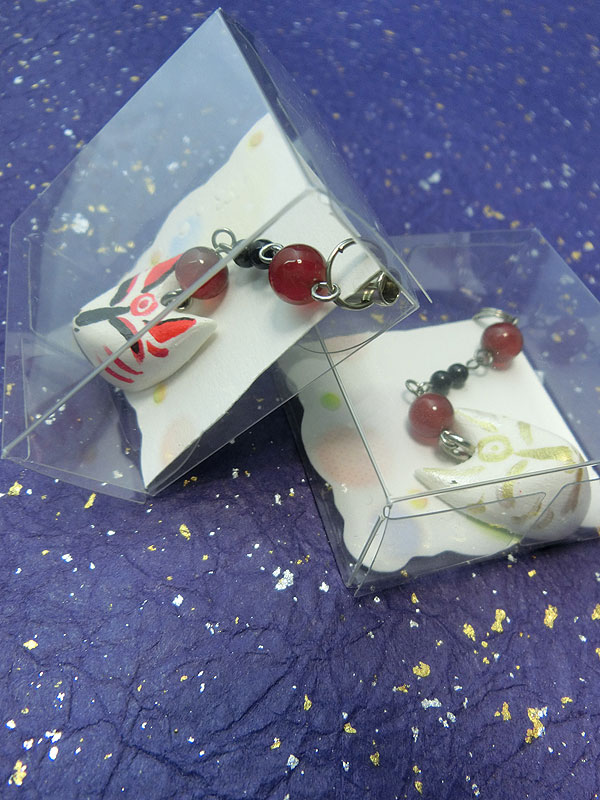 狐面ストラップ