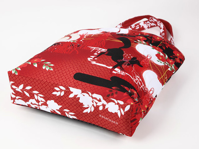 ファスナーバッグ「椿と狐」