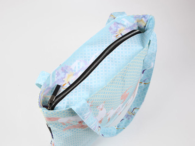 ファスナーバッグ「九尾狐道中」