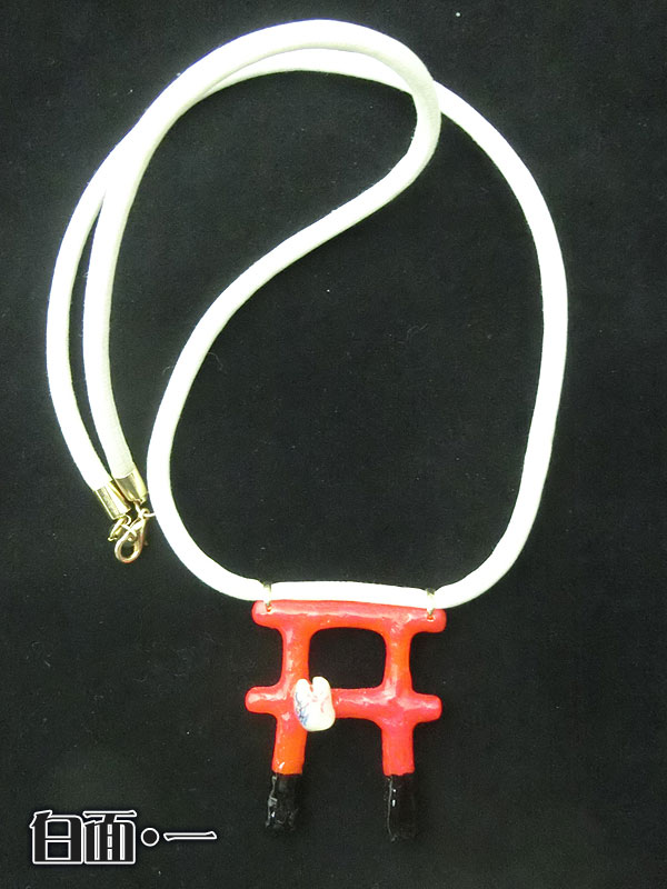 鳥居ネックレス