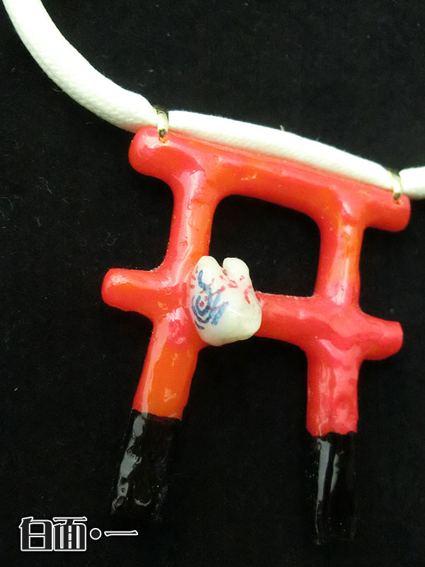 鳥居ネックレス