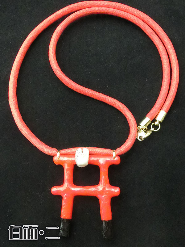 鳥居ネックレス